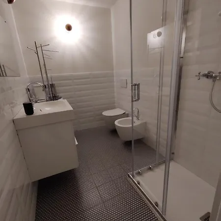 Mimosa 2 - Trilocale A 50 Mt Dal Mare Appartement